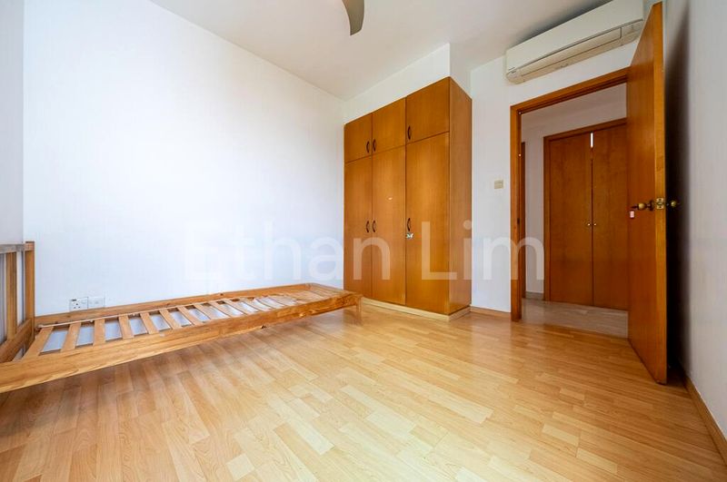 4 Bed Condo for Sale in  Guilin View - Image 10